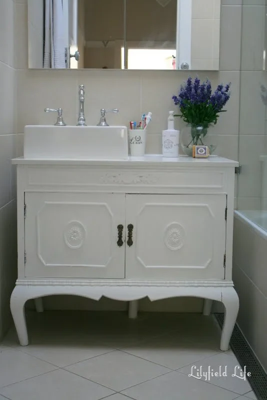 bathroom vanity 030